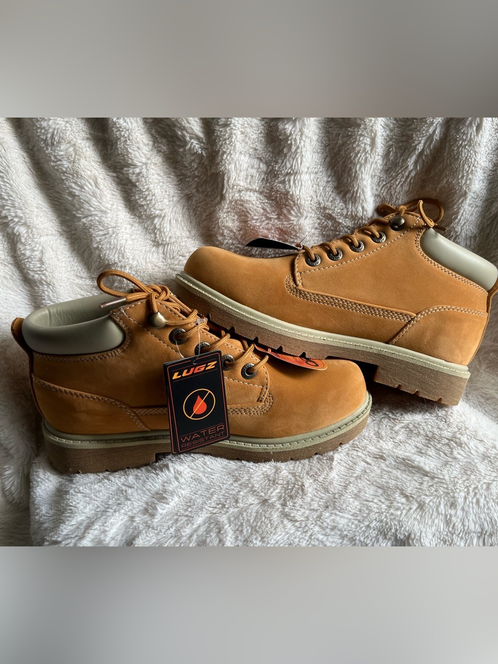 ❤️ Lugz Women’s Tan Water-Resistant Boots Size 7 NWT